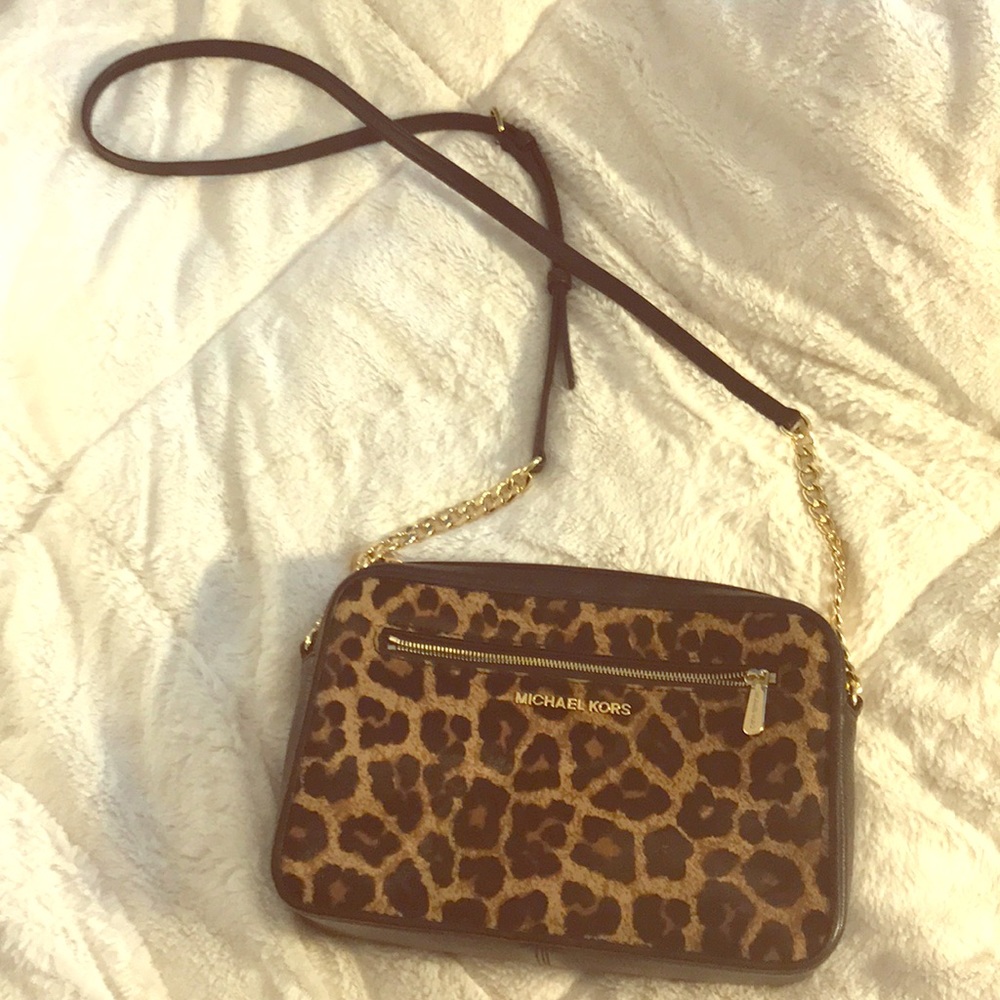 Never Used Cheetah print Michael Kors crossbody